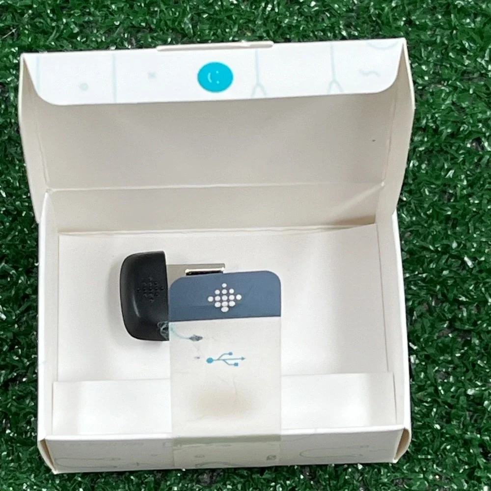 Fitbit FB150 USB Adapter Sync‎ Dongle Windows Wireless & Instruction Book